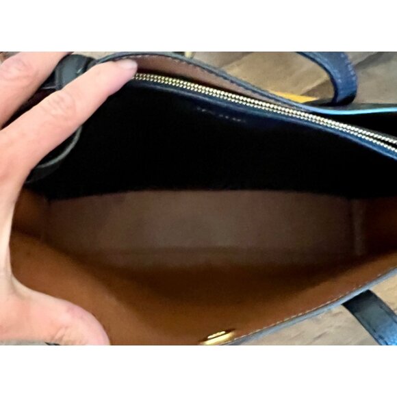 Tory Burch Walker Robinson Black Leather Tote Bag With Burgundy Tag & Gold Hardw - Picture 7 of 11